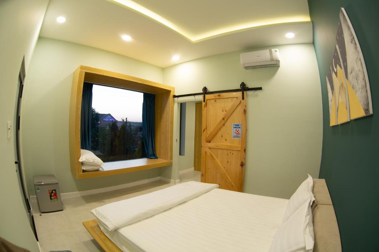 Thanh Thanh Mini Hotel Phan Ri Cua Exteriör bild