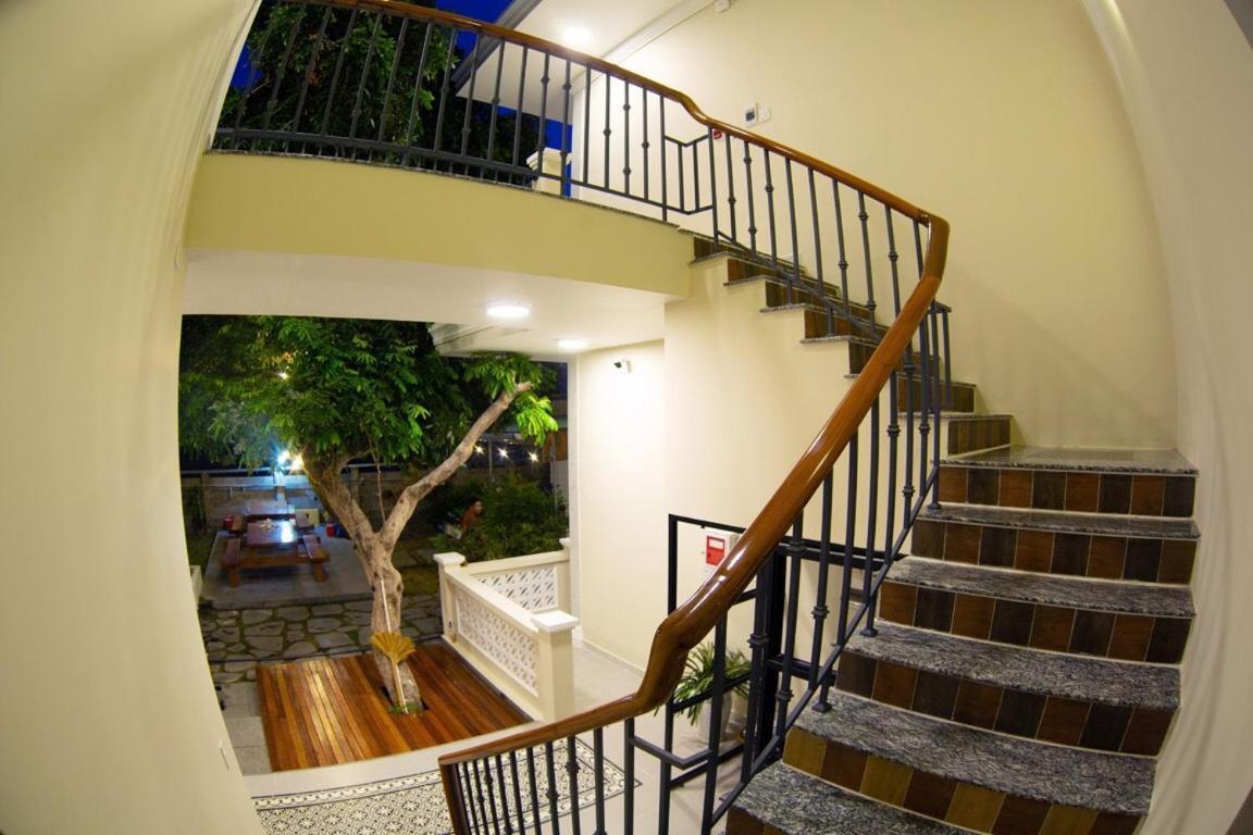Thanh Thanh Mini Hotel Phan Ri Cua Exteriör bild